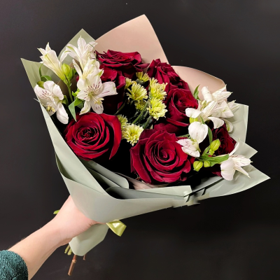 bouquet 970: Роза эквадорская Explorer, альстромерия, хризанетма кустовая